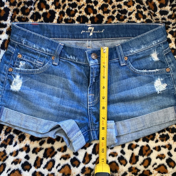 7 for all mankind jean shorts - Picture 2 of 6
